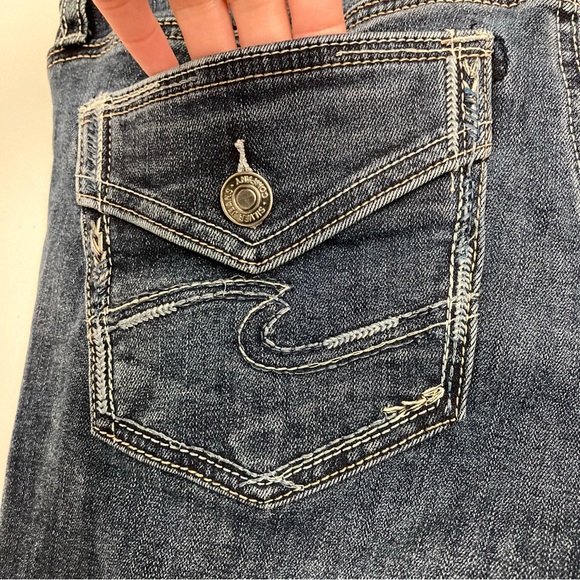 Silver Elyse Mid Rise Slim Bootcut Jeans Women’s Size 28 Western Stretch Denim - Picture 7 of 10